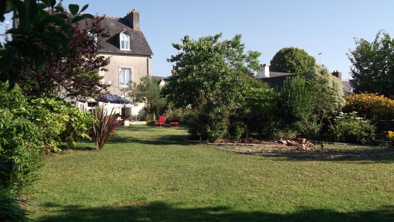 Maison Jonela Chateauneuf-du-Faou Exterior photo